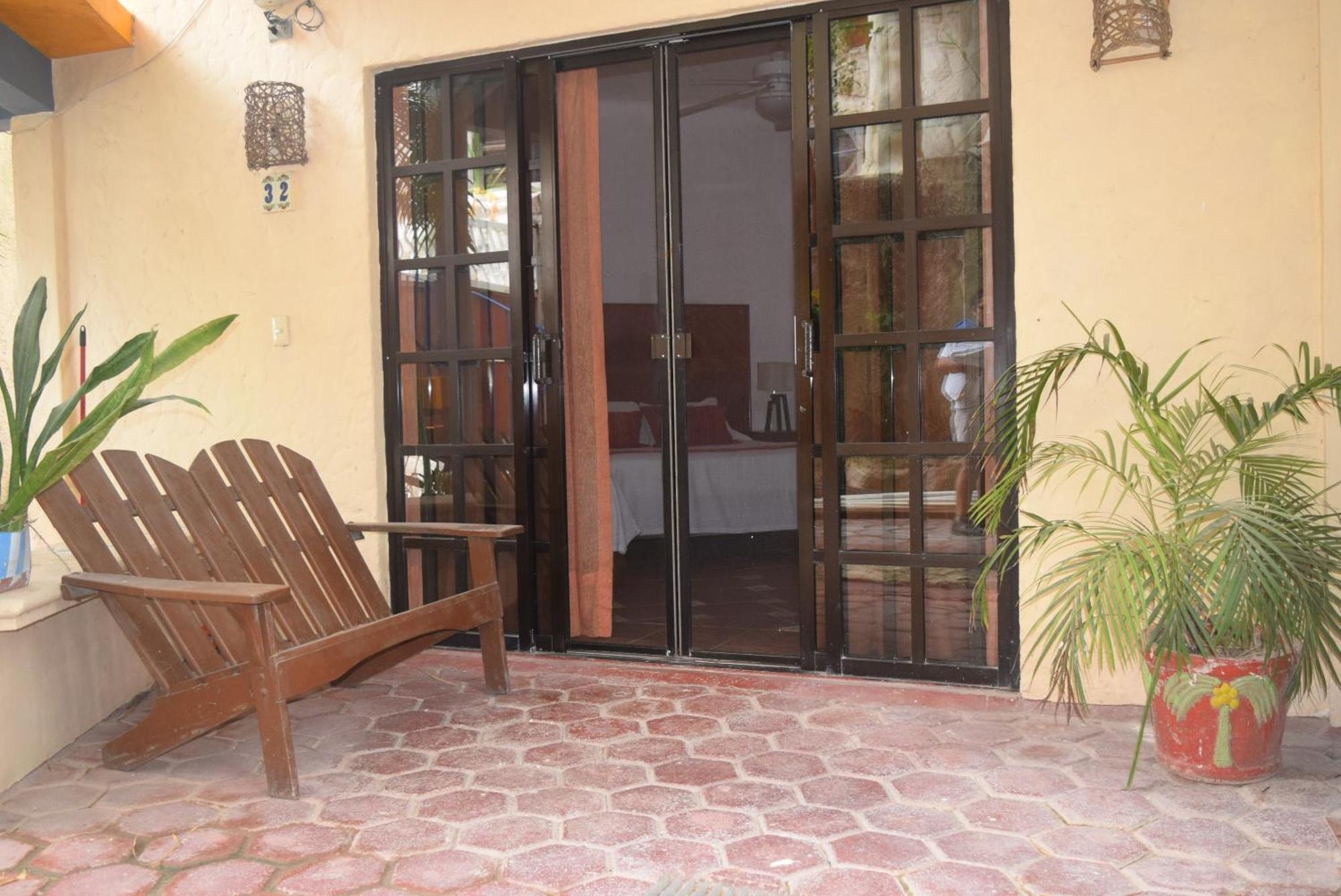 Hotel Casa El Moro Puerto Morelos Exterior photo